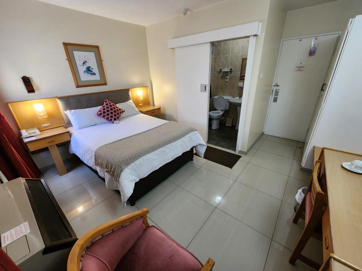 Royal Hotel Ladysmith Bagian luar foto