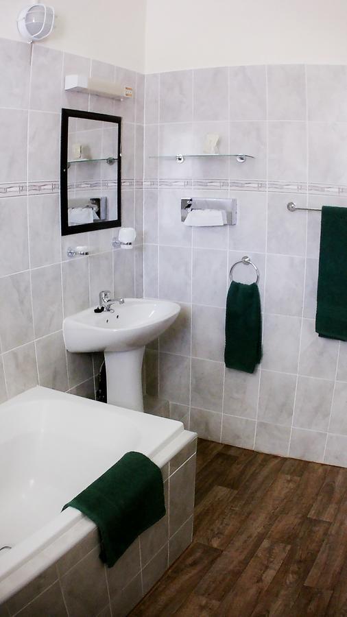 Royal Hotel Ladysmith Bagian luar foto