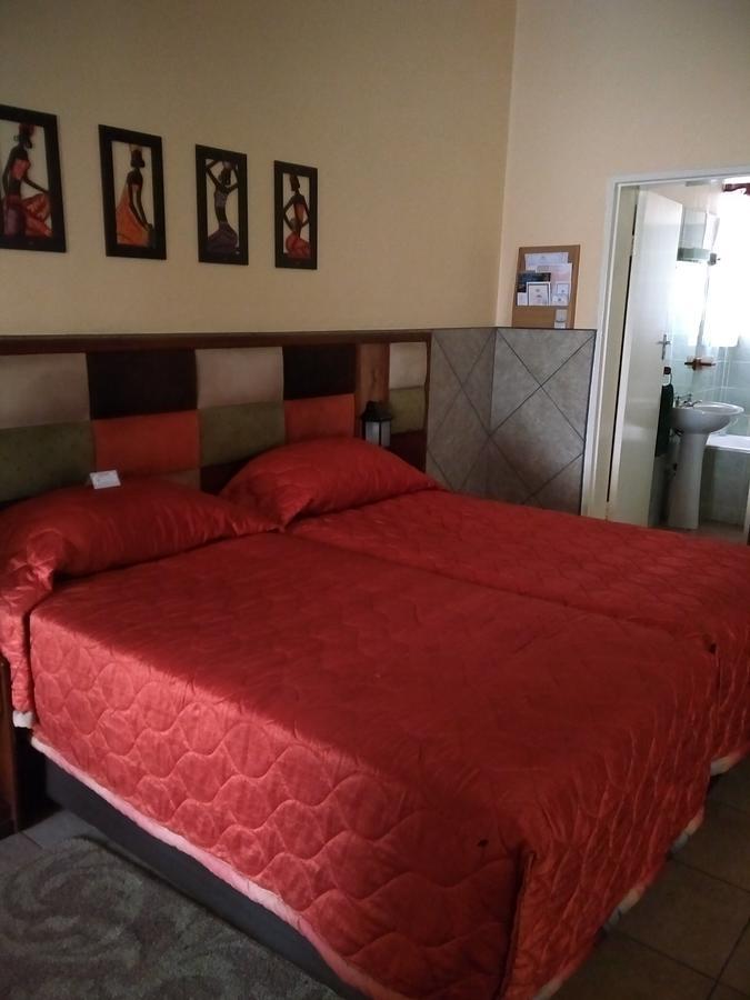Royal Hotel Ladysmith Bagian luar foto